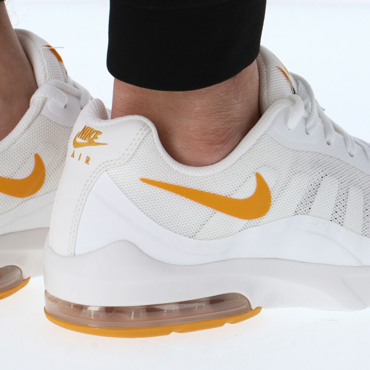 ナイキ エアマックス インヴィガー インビガー シューズ メンズ ブランド スニーカー NIKE ローカット AIR MAX 749680103 白 ホワイト 新作 大きいサイズ 有 スポーツ おしゃれ - 【公式】限定ジャージのタケスポ(Limited jersey takespo)