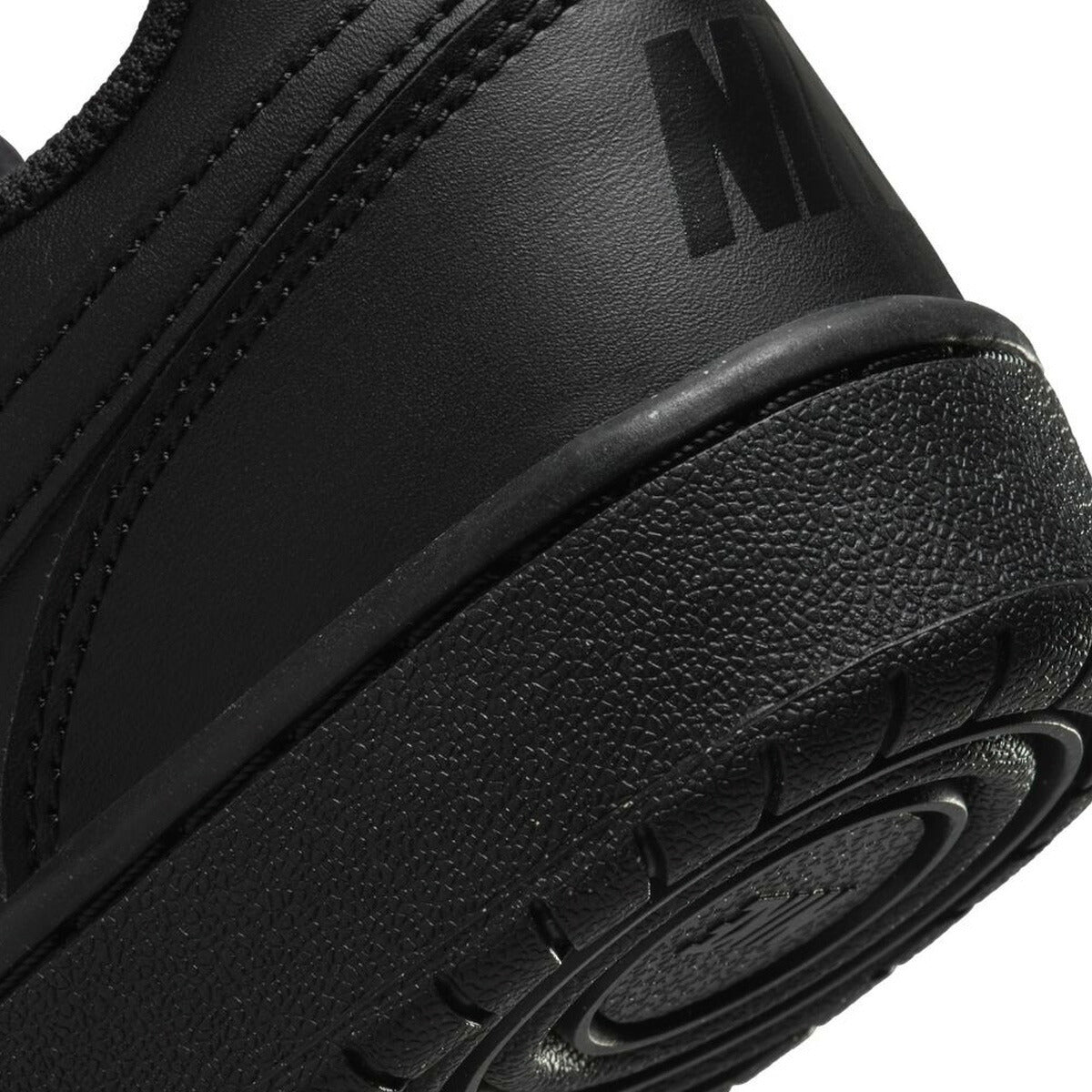 ナイキ コート ボロー LOW リクラフト シューズ ジュニア ブランド NIKE カジュアル 通学 DV5456002 黒 ブラック 新作 男 女の子 キッズ スポーツ おしゃれ - 【公式】限定ジャージのタケスポ(Limited jersey takespo)