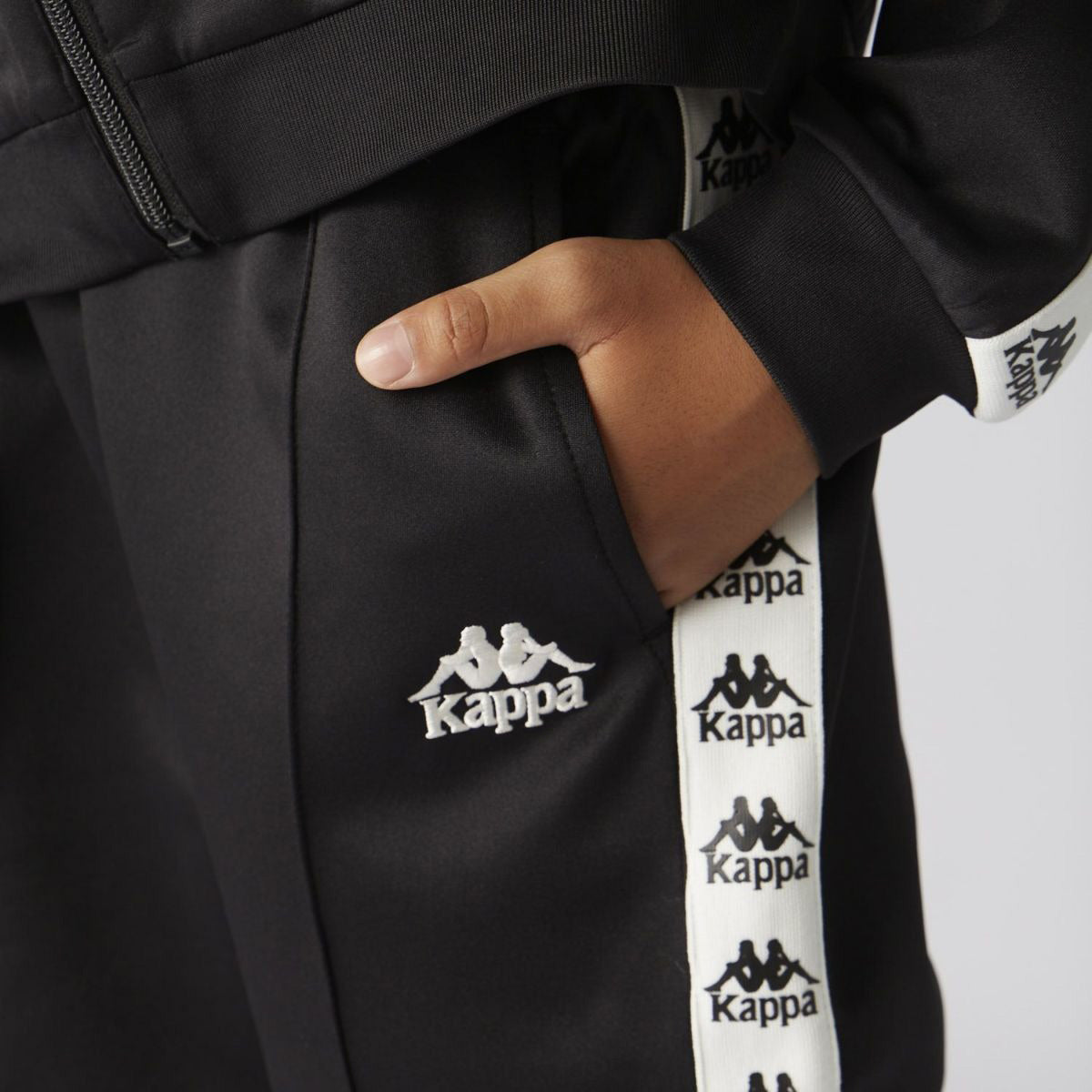 カッパ ロングパンツ ジュニア AUTHENTIC ブラック ブルー ブラウン レッド グリーン イエロー 144607