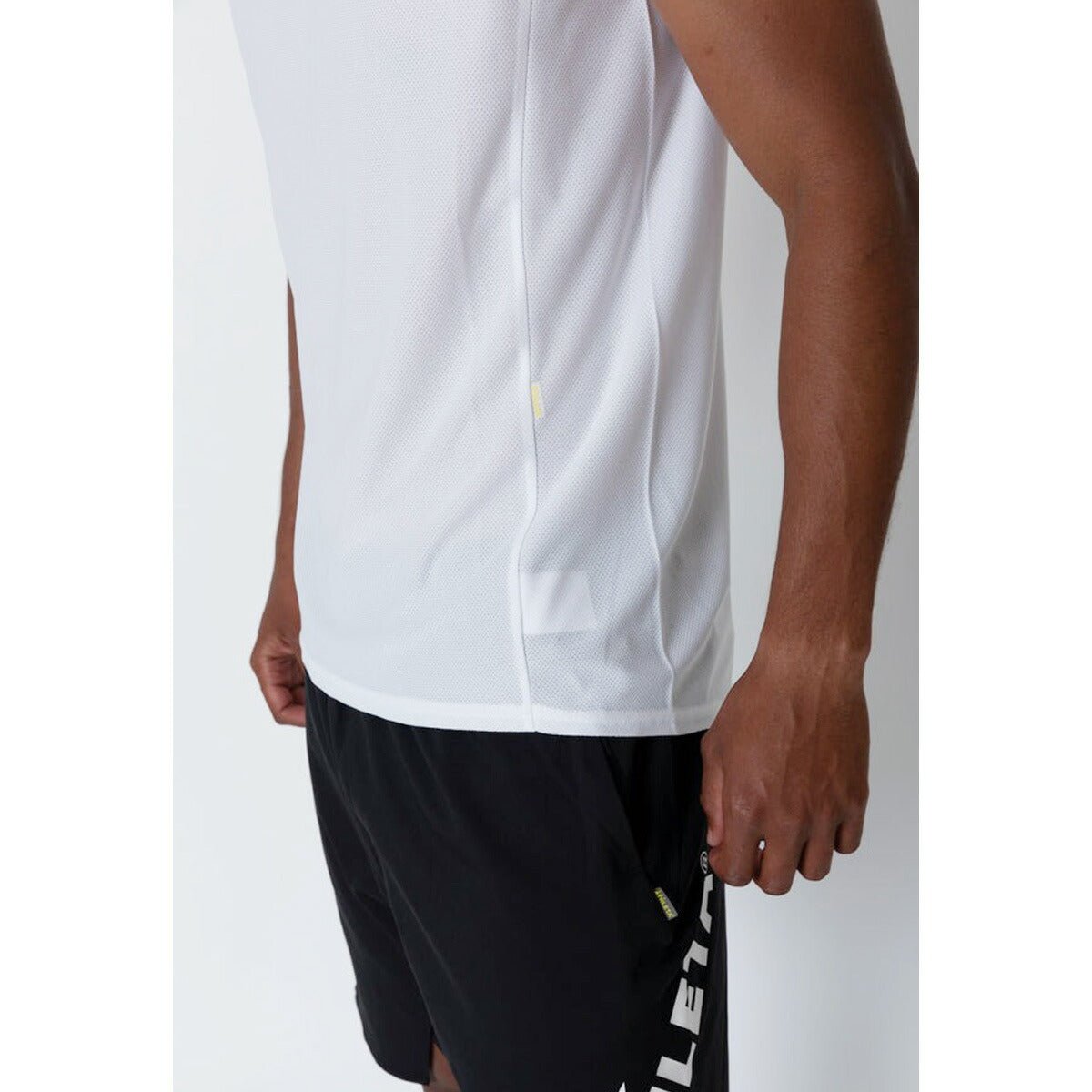 アスレタ 【返品交換不可】 インナーシャツ メンズ ブランド スポーツ インナー ATHLETA ノースリーブ タンクトップ 速乾 吸水 吸汗 ドライ メッシュ 18027 新作 大きいサイズ 有 スポーツウェア トレーニングウェア おしゃれ - 【公式】限定ジャージのタケスポ（Limited jersey takespo）