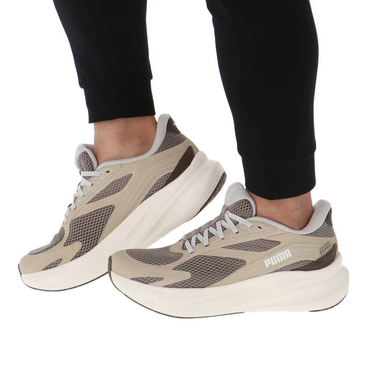 プーマ イーズイン シューズ メンズ ブランド ランニングシューズ ウォーキングシューズ ランニング マラソン スニーカー ランシュー PUMA 黒 立ったまま履ける ハンズフリー 手を使わず履ける 314049 ブラック