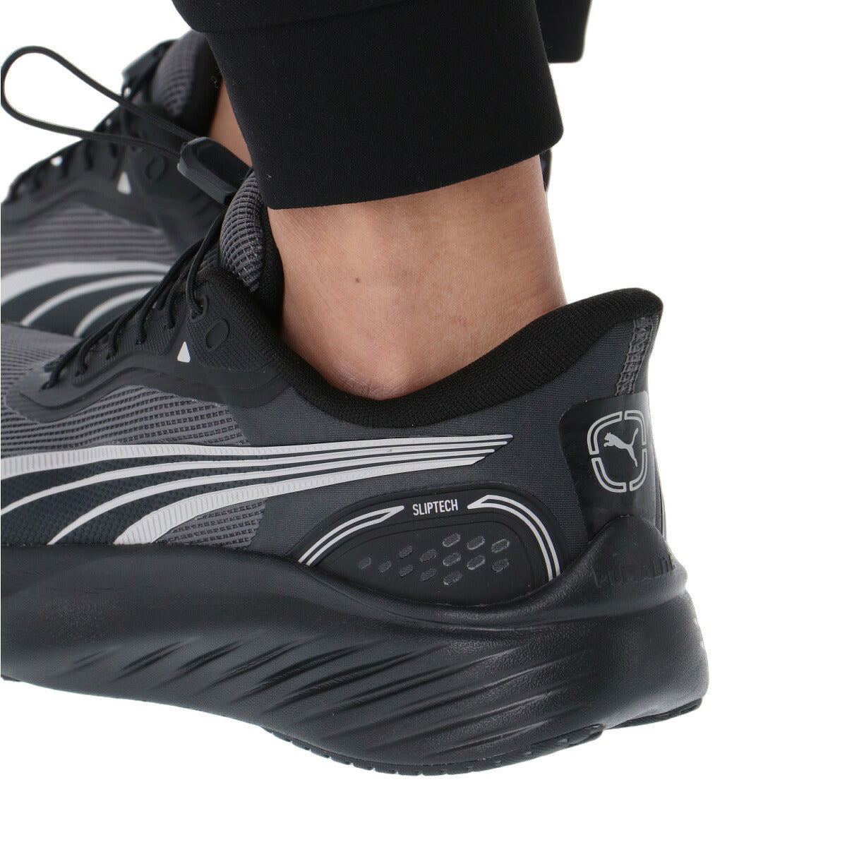 プーマ イーズイン シューズ メンズ ブランド ランニングシューズ ウォーキングシューズ ランニング マラソン スニーカー ランシュー PUMA 防水 立ったまま履ける ハンズフリー 手を使わず履ける 黒 314260 ブラック