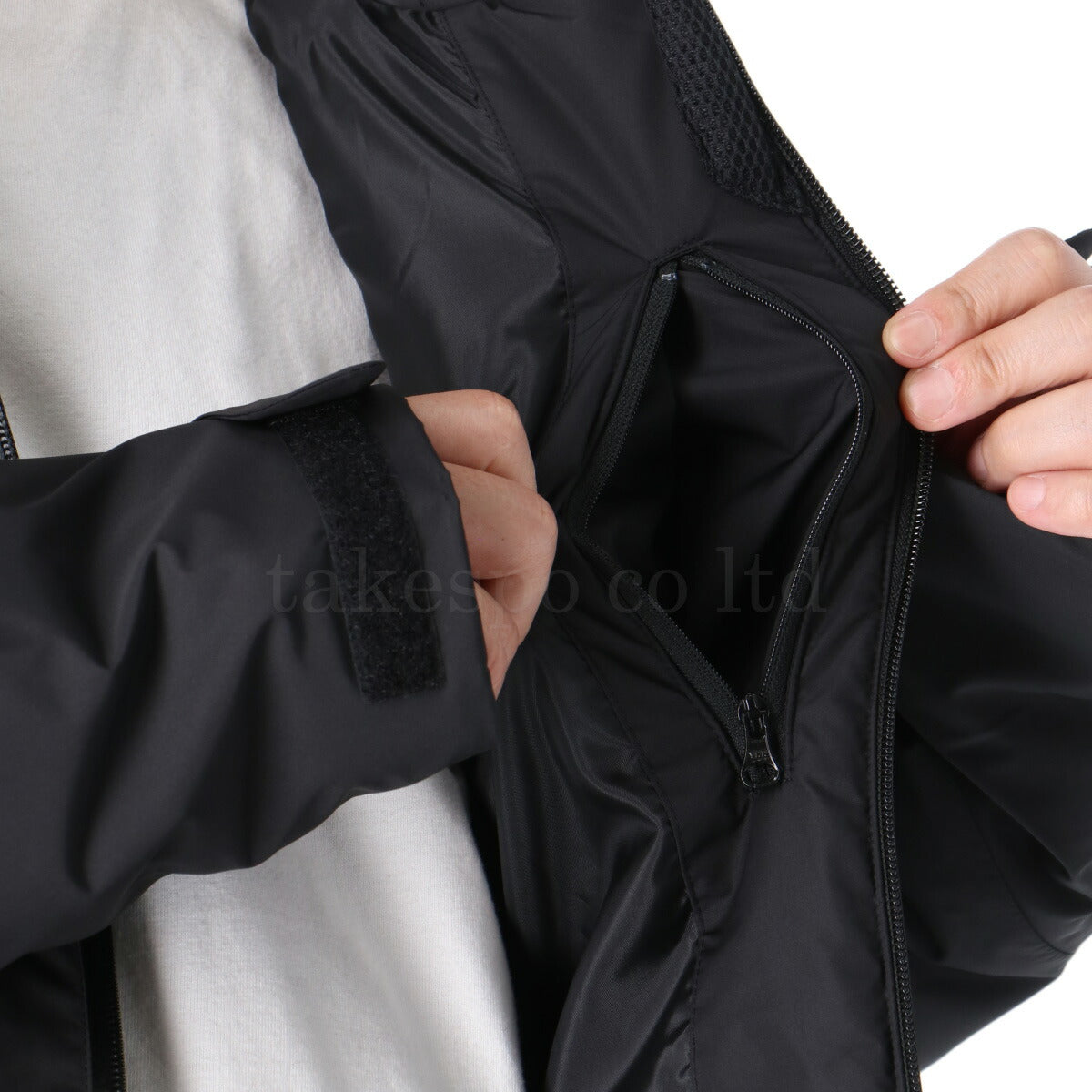 ミズノ 中綿ジャケット メンズ ブレスサーモ テックフィル ブラック グレー ブラウン 32MEC552