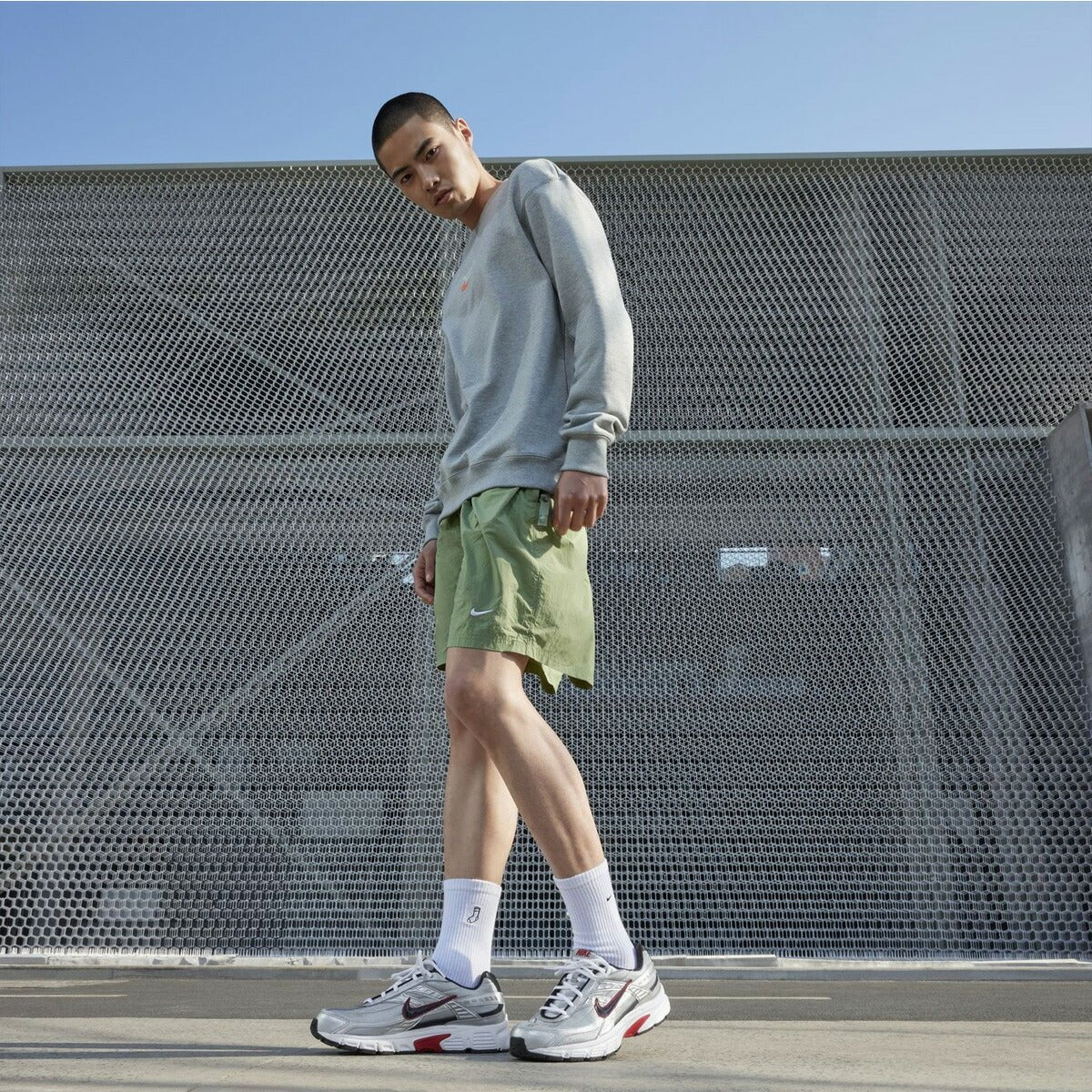 ナイキ イニシエーター シューズ メンズ ブランド ランニングシューズ ウォーキングシューズ ランニング マラソン スニーカー NIKE 394055001 白 ホワイト 新作 大きいサイズ 有 スポーツ おしゃれ - 【公式】限定ジャージのタケスポ（Limited jersey takespo）