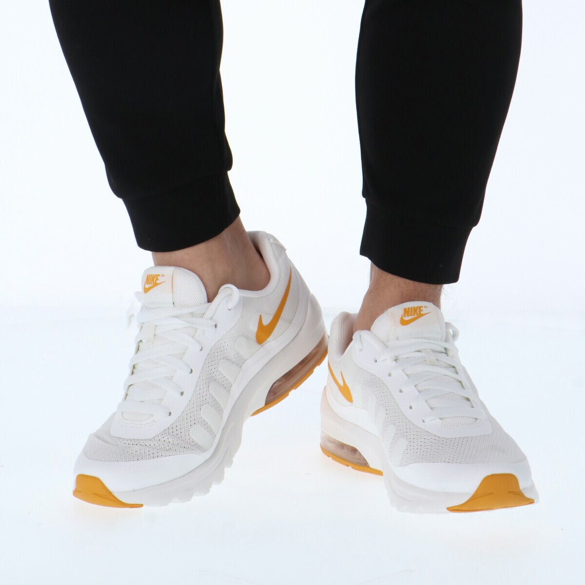 ナイキ エアマックス インヴィガー インビガー シューズ メンズ ブランド スニーカー NIKE ローカット AIR MAX 749680103 白 ホワイト 新作 大きいサイズ 有 スポーツ おしゃれ - 【公式】限定ジャージのタケスポ（Limited jersey takespo）