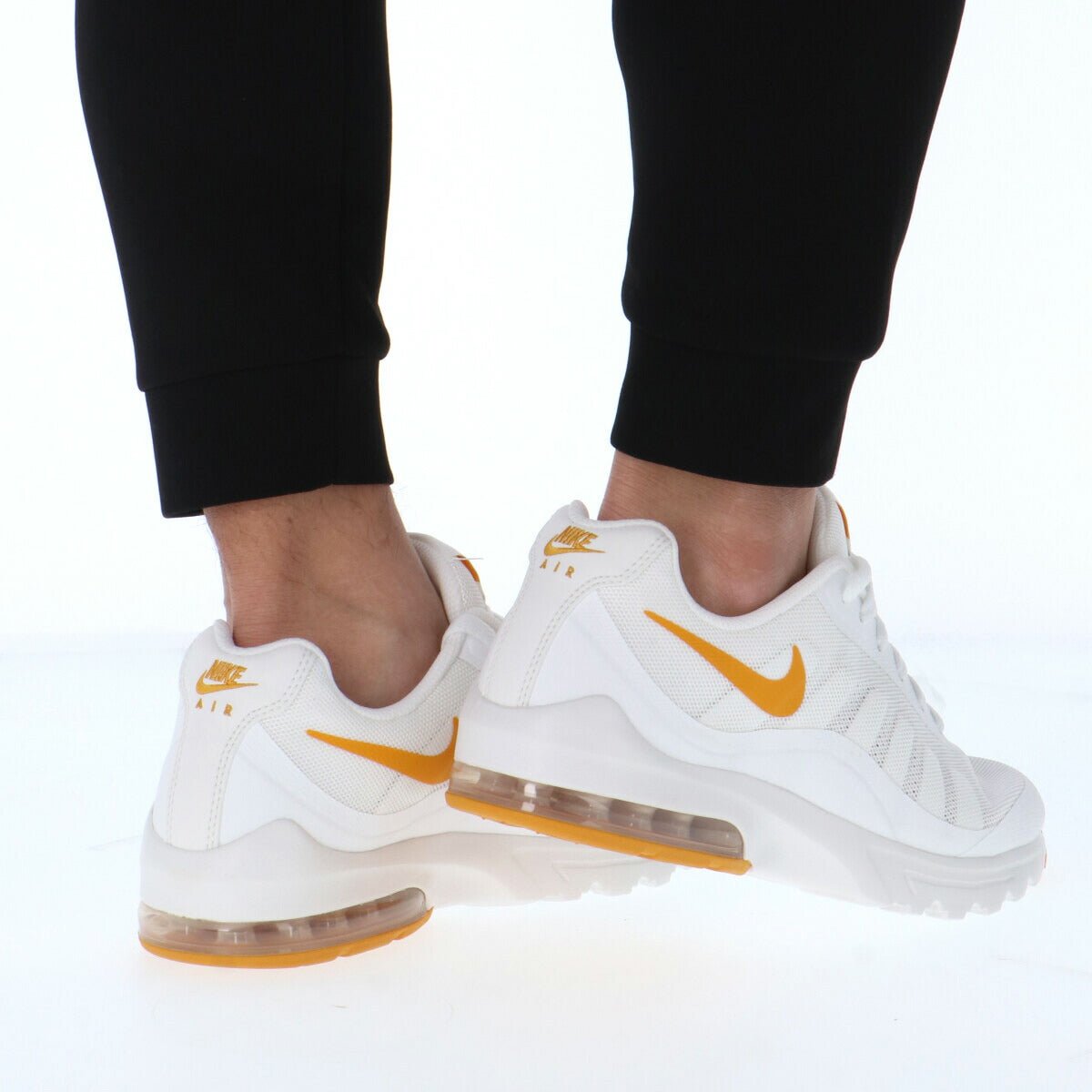 ナイキ エアマックス インヴィガー インビガー シューズ メンズ ブランド スニーカー NIKE ローカット AIR MAX 749680103 白 ホワイト 新作 大きいサイズ 有 スポーツ おしゃれ - 【公式】限定ジャージのタケスポ（Limited jersey takespo）