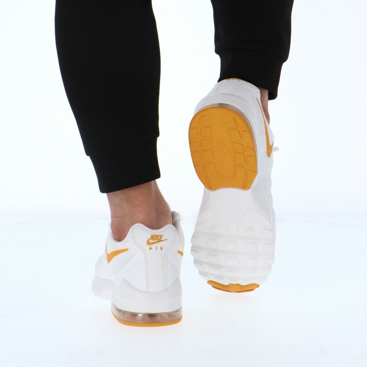 ナイキ エアマックス インヴィガー インビガー シューズ メンズ ブランド スニーカー NIKE ローカット AIR MAX 749680103 白 ホワイト 新作 大きいサイズ 有 スポーツ おしゃれ - 【公式】限定ジャージのタケスポ（Limited jersey takespo）
