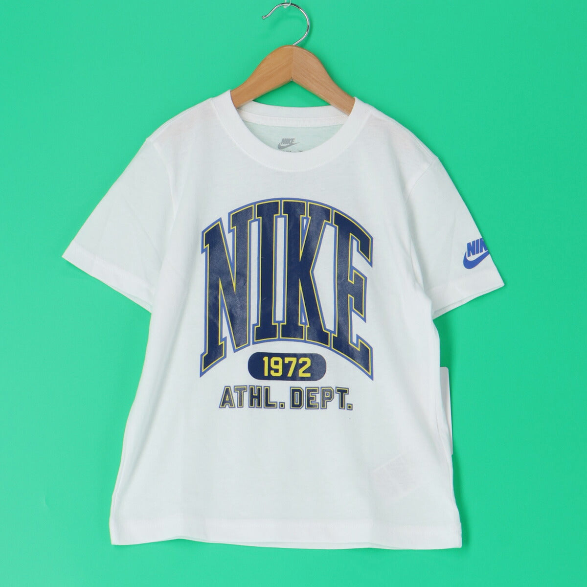 ナイキ ジュニア Tシャツ NKB GIANT VARSITY NIKE アパレル 上 86N298