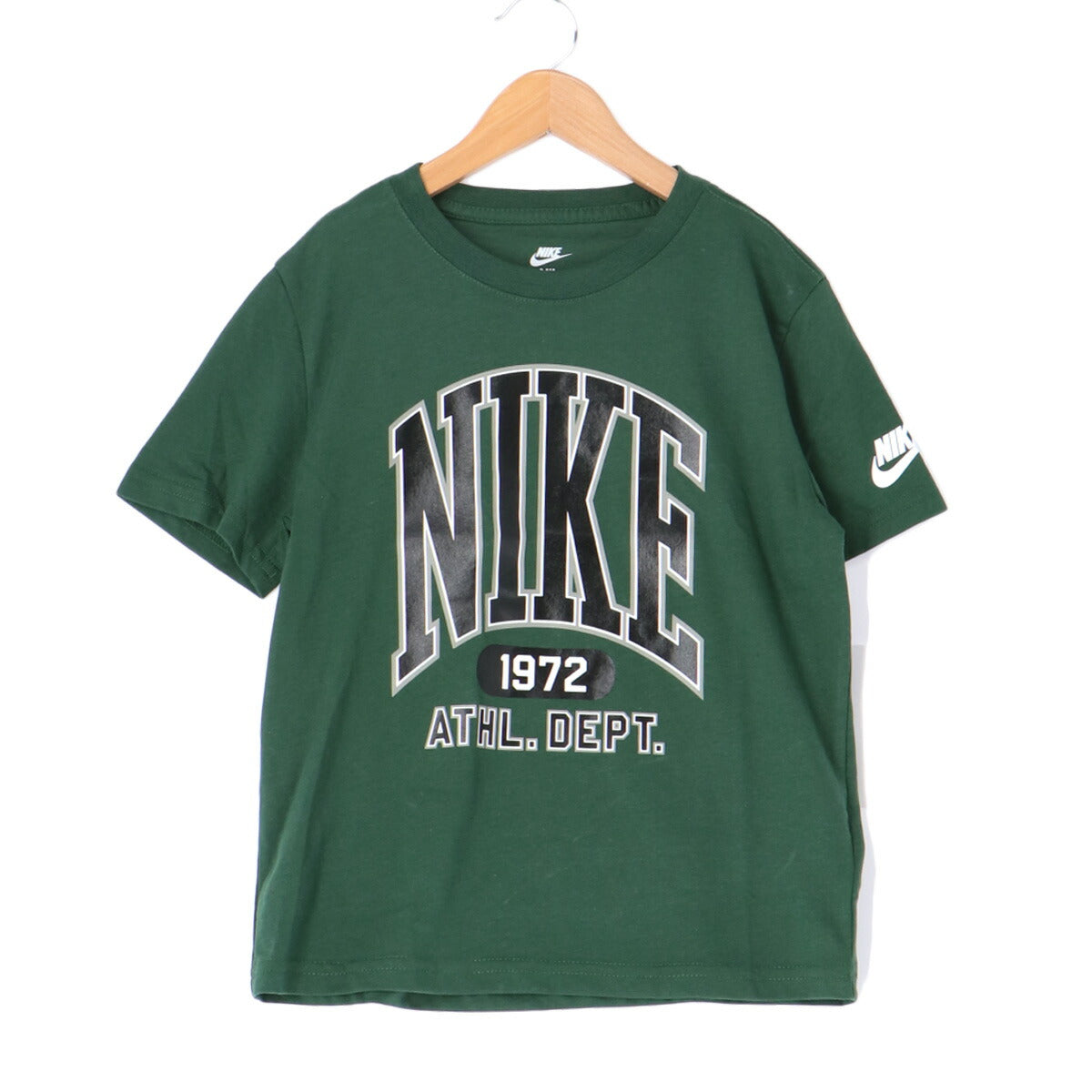 ナイキ ジュニア Tシャツ NKB GIANT VARSITY NIKE アパレル 上 86N298