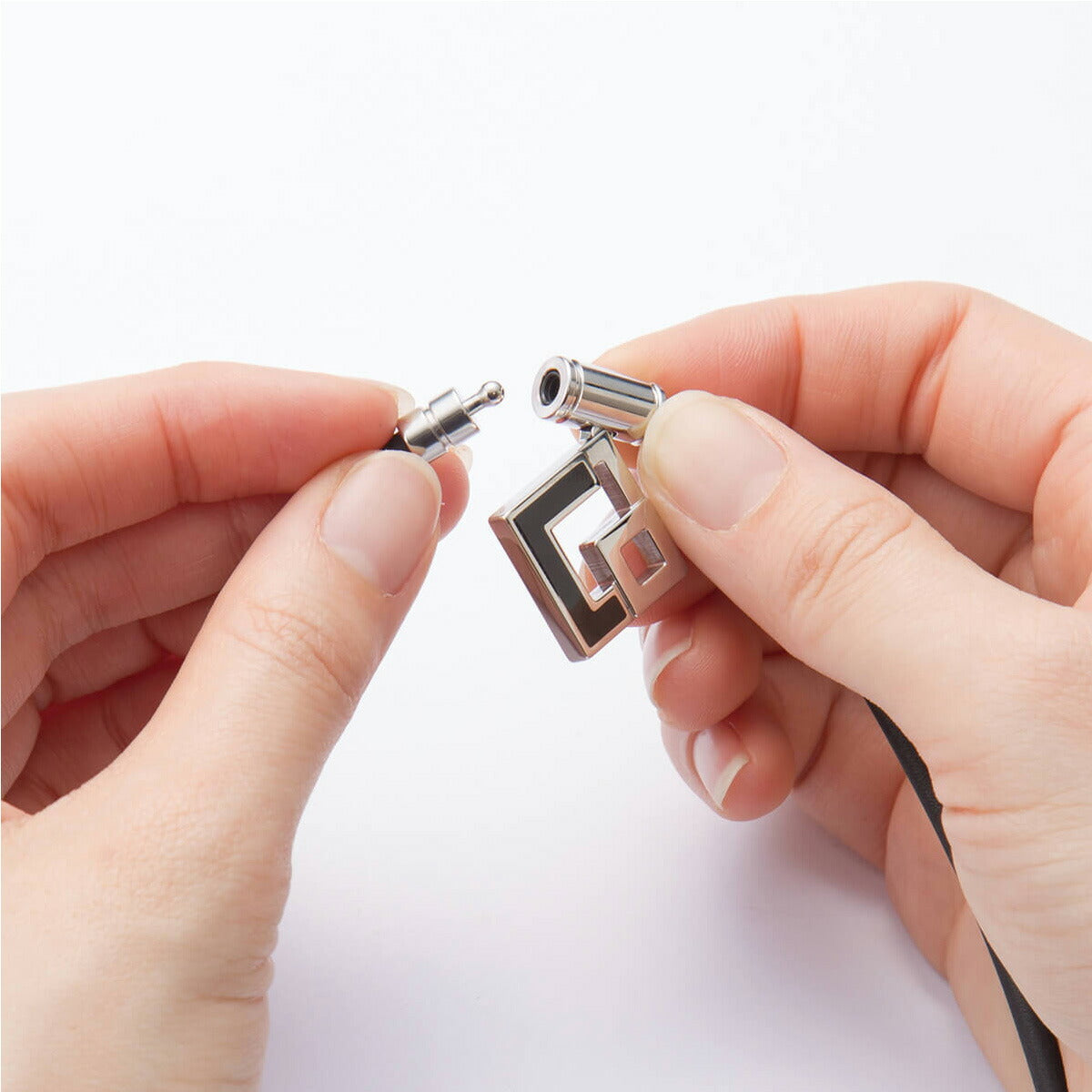コラントッテ ユニセックス 磁気ネックレス TAOネックレス AURA アウラ Colantotte アクセサリ ABAPH