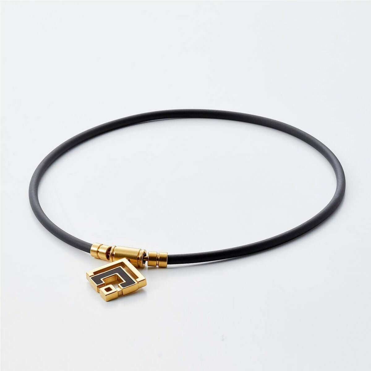 コラントッテ 磁気ネックレス メンズ レディース ブランド ゴルフ 肩こり TAO ネックレス α ARAN クラシックゴールド 金色 ゴールド Colantotte ABARD5 スポーツ おしゃれ - 【公式】限定ジャージのタケスポ（Limited jersey takespo）