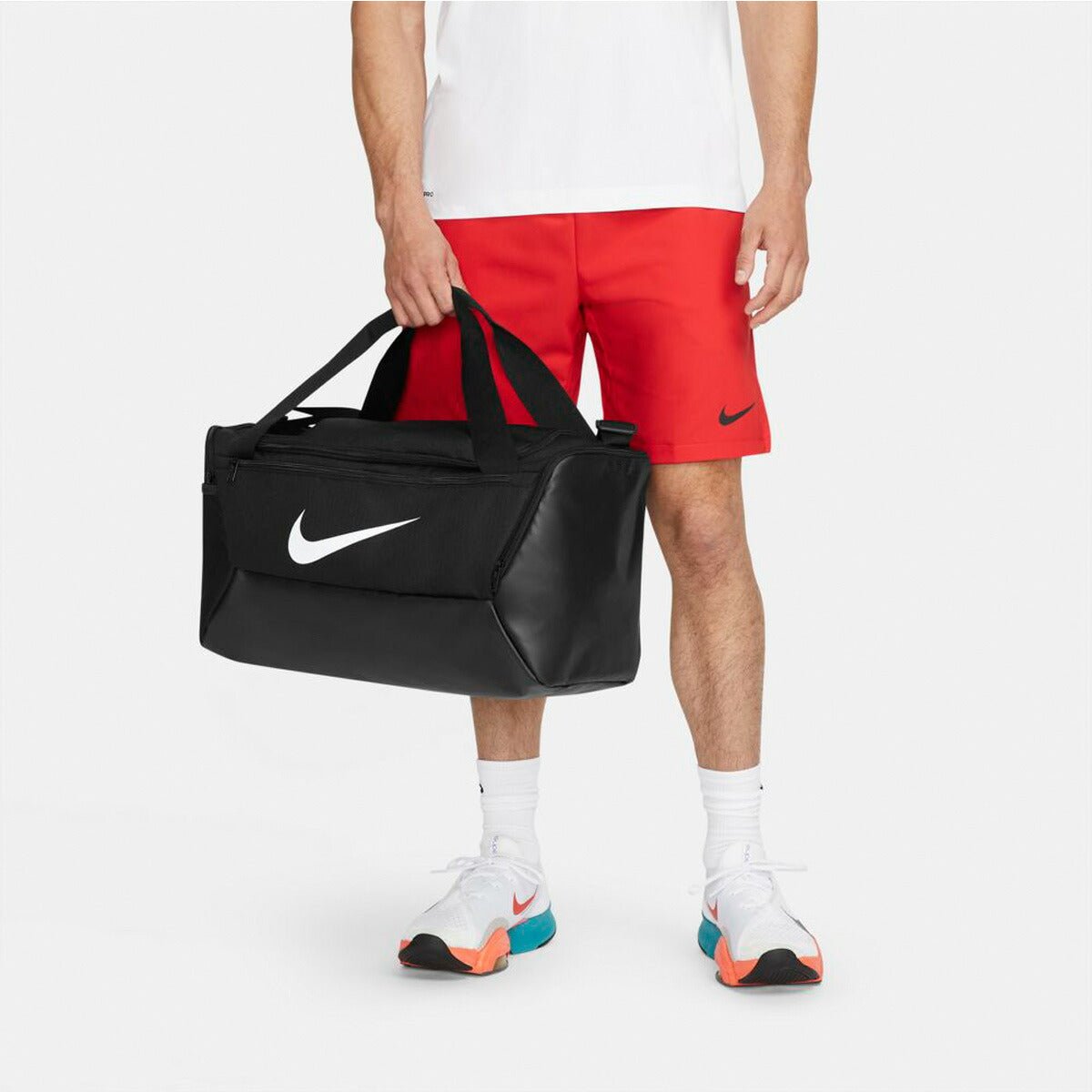 ナイキ カバン バッグ バック ブラジリア S ダッフル 9.5 41L メンズ ブランド 軽量 NIKE ボストンバッグ 修学旅行 遠征 合宿 DM3976 010 黒 ブラック 新作 大きいサイズ 有 スポーツ おしゃれ - 【公式】限定ジャージのタケスポ（Limited jersey takespo）