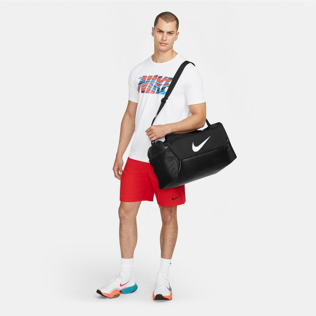 ナイキ カバン バッグ バック ブラジリア S ダッフル 9.5 41L メンズ ブランド 軽量 NIKE ボストンバッグ 修学旅行 遠征 合宿 DM3976 010 黒 ブラック 新作 大きいサイズ 有 スポーツ おしゃれ - 【公式】限定ジャージのタケスポ（Limited jersey takespo）
