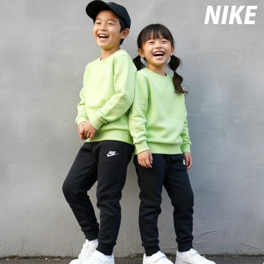 ナイキ クラブ フリース スウェット 上下 セットアップ ジュニア ブランド NIKE 裏起毛 クルーネック 綿混 ジョガーパンツ FD3006 360 緑 グリーン 新作 上下セット 男 女の子 キッズ スポーツウェア トレーニングウェア スポーツ おしゃれ - 【公式】限定ジャージのタケスポ（Limited jersey takespo）