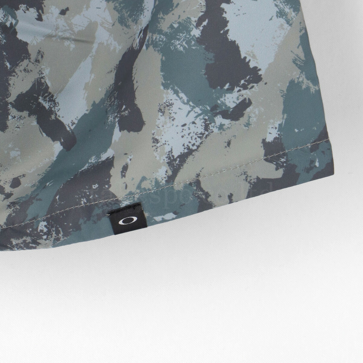 オークリー Tシャツ ハーフパンツ 上下 ジュニア ELLIPSE ブラック ホワイト グリーン FOA407716