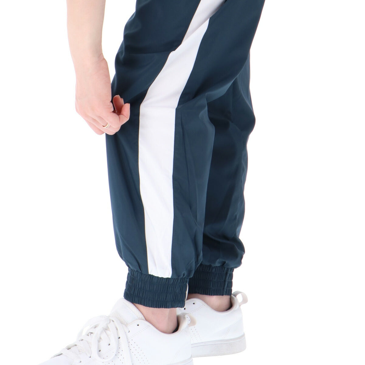 ナイキ レディース ウインドブレーカー上下 クラシック ウーブン NIKE アパレル 上下 FV6299/FV7661