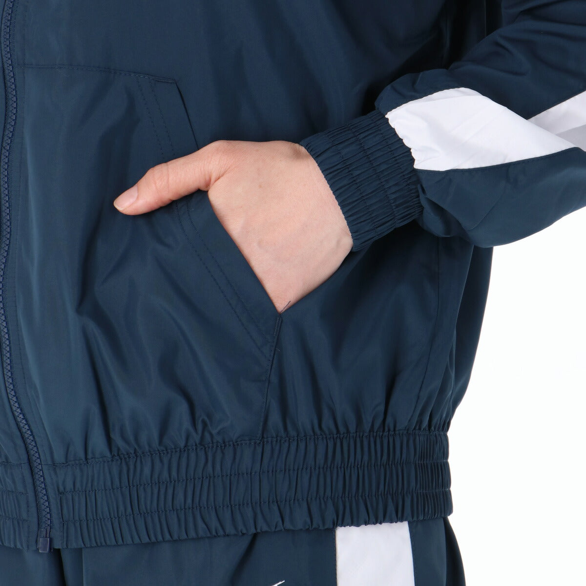 ナイキ レディース ウインドブレーカー上下 クラシック ウーブン NIKE アパレル 上下 FV6299/FV7661