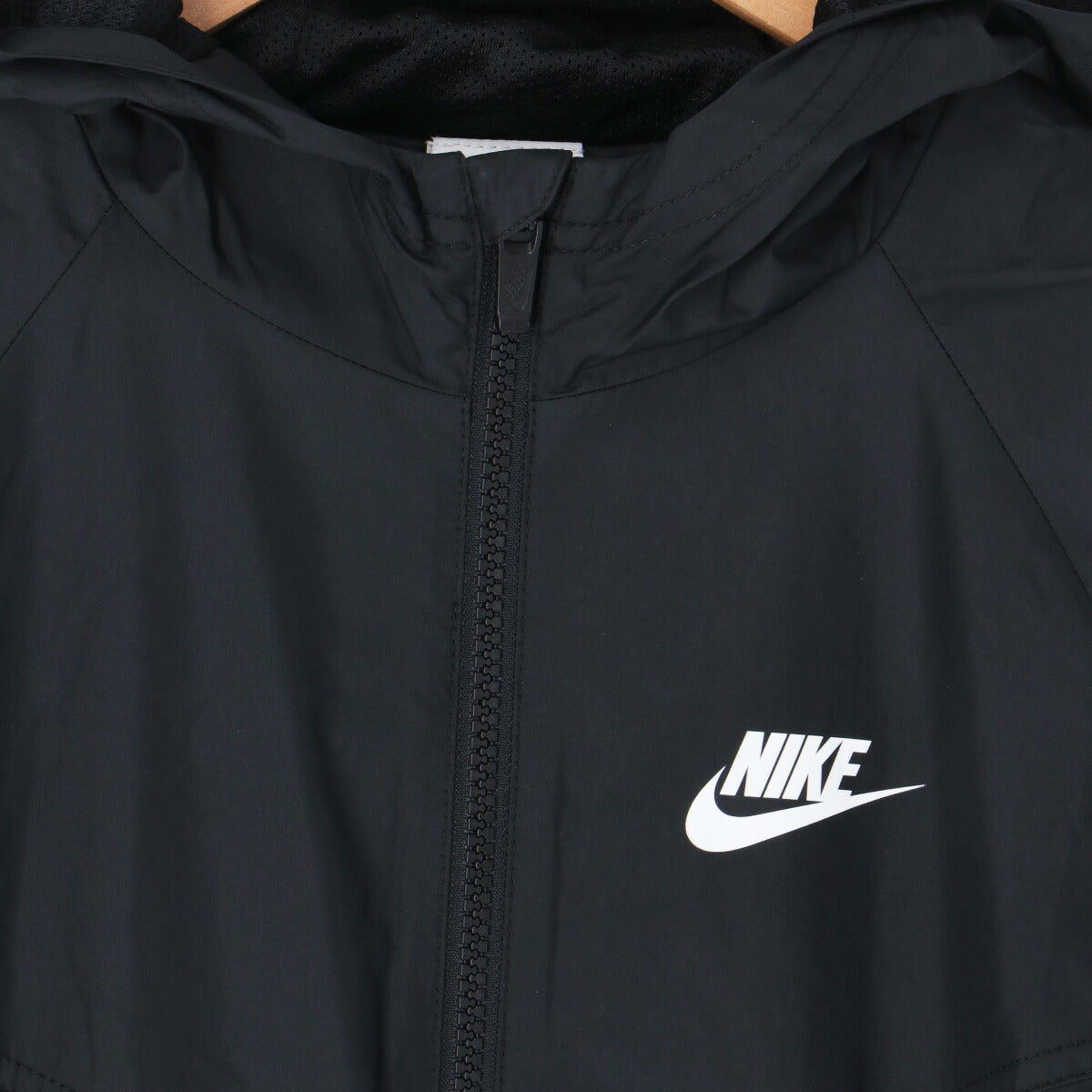 ナイキ ジュニア ウインドジャケット ウィンドランナー NIKE アパレル 上 FZ5516