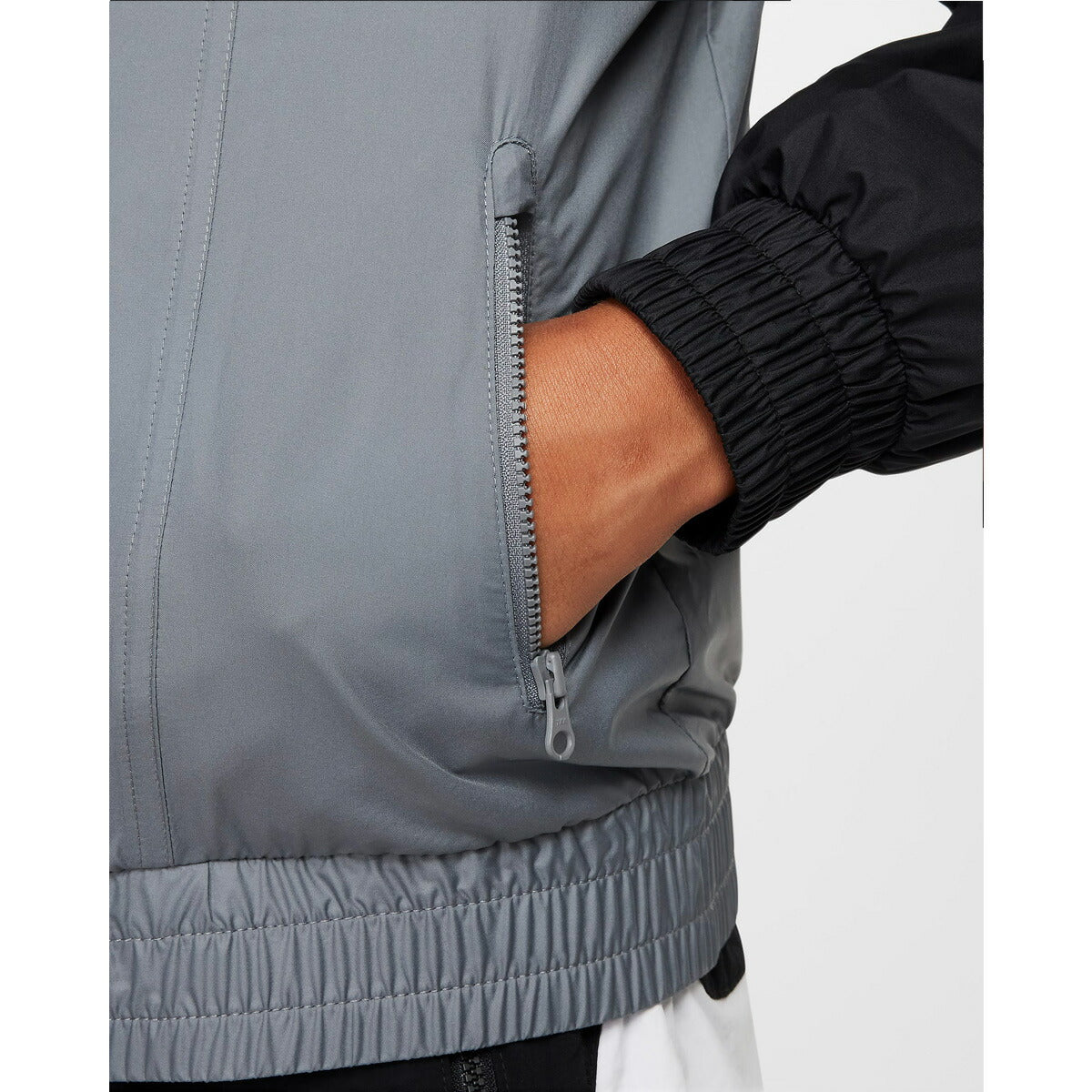 ナイキ ジュニア ウインドジャケット ウィンドランナー NIKE アパレル 上 FZ5516