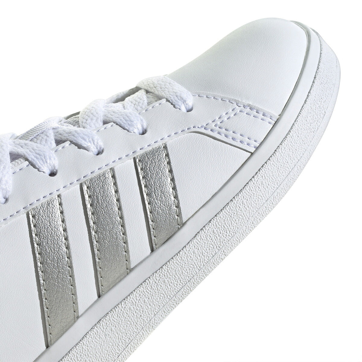 アディダス GRAND COURT 2.0 K グランドコート ライフスタイル テニス レースアップ シューズ ジュニア ブランド スニーカー adidas カジュアル 運動会 10003388 GW6506 白 ホワイト 男 女の子 キッズ