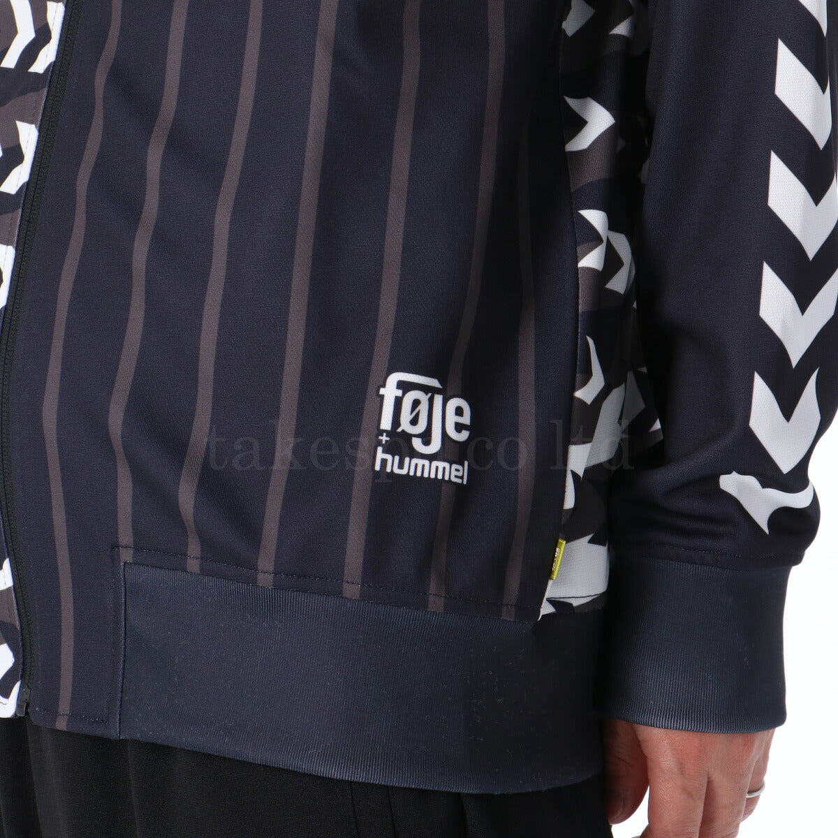 ヒュンメル ジャージ 上下 メンズ FOJE フォイエ ブラック レッド ブルー HAT2119ZF