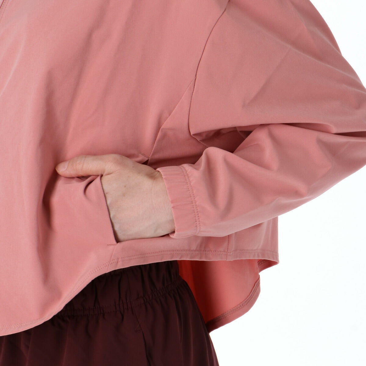 ナイキ レディース ウインドブレーカー上下 ナイキワン NIKE アパレル 上下 IH8601/IH8612