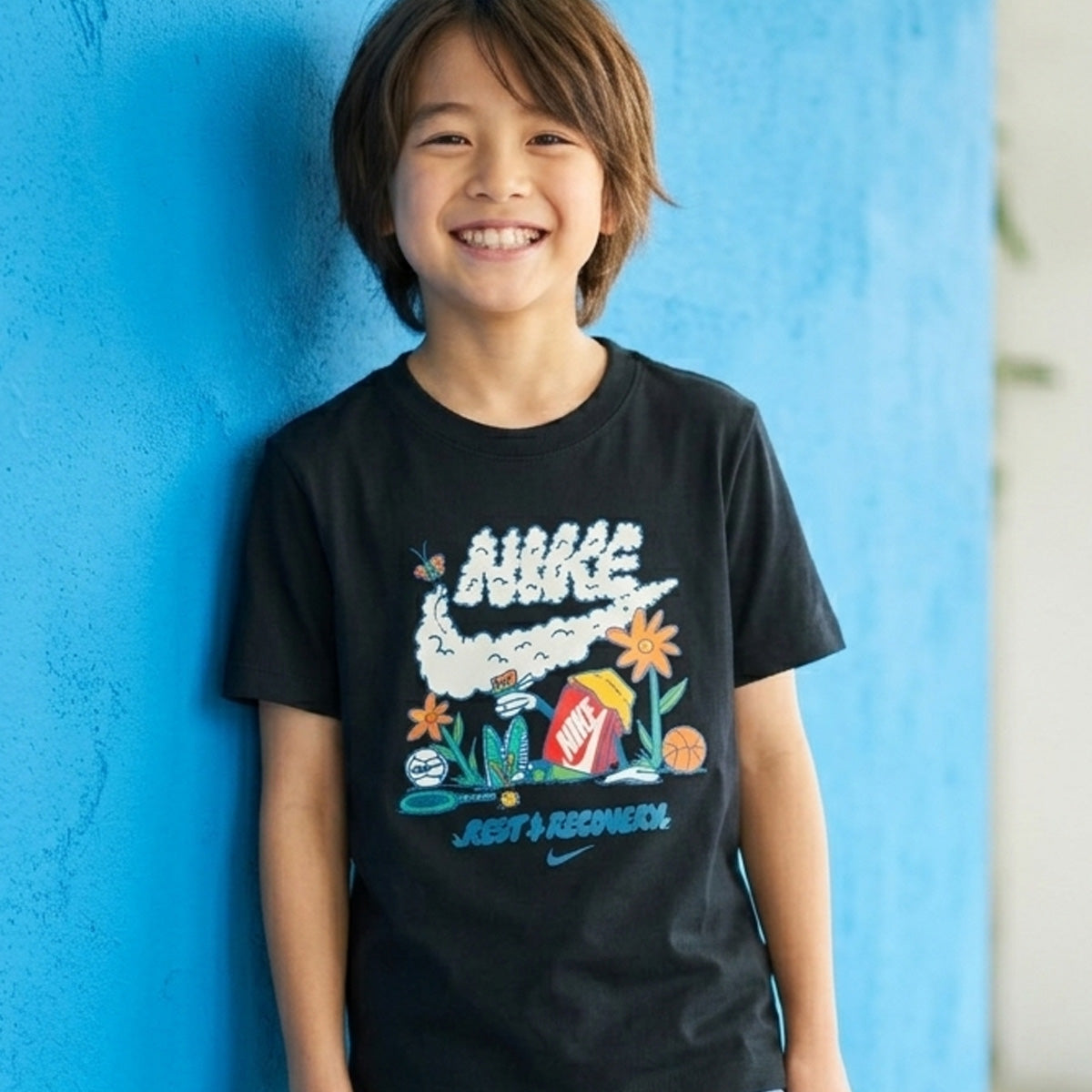 ナイキ 半袖 NSW Tシャツ ジュニア ブランド NIKE クルーネック コットン100 綿100 シューズボックス II9940 010 黒 ブラック 新作 男 女の子 キッズ 男の子 スポーツウェア トレーニングウェア スポーツ