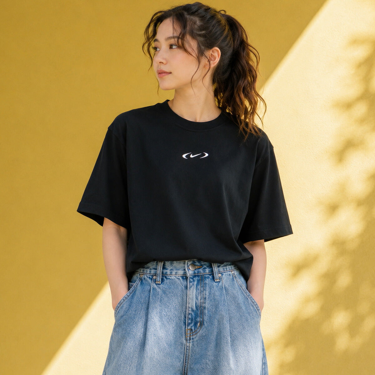 ナイキ 半袖 Tシャツ レディース ブランド NIKE バックプリント ゆったり コットン100 綿100 ビッグシルエット 体型カバー IM6412 010 黒 ブラック ウィメンズ かわいい 大きいサイズ 有 トップス ウォーキング