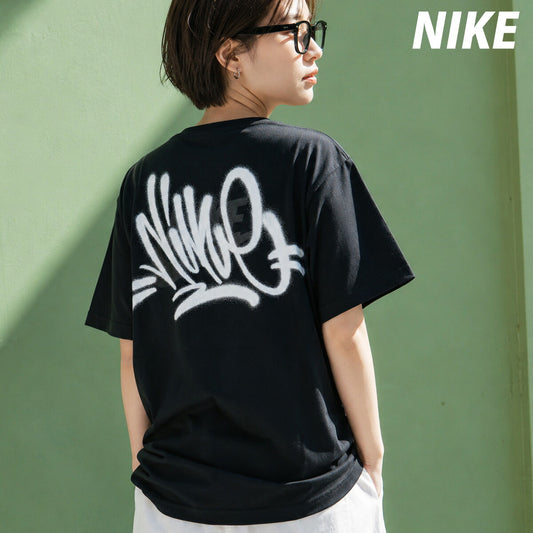 ナイキ 半袖 Tシャツ レディース ブランド NIKE ゆったり コットン100 綿100 バックプリント付き ビッグシルエット 体型カバー IV5486 010 黒 ブラック ウィメンズ かわいい 大きいサイズ 有 トップス ウォーキング 