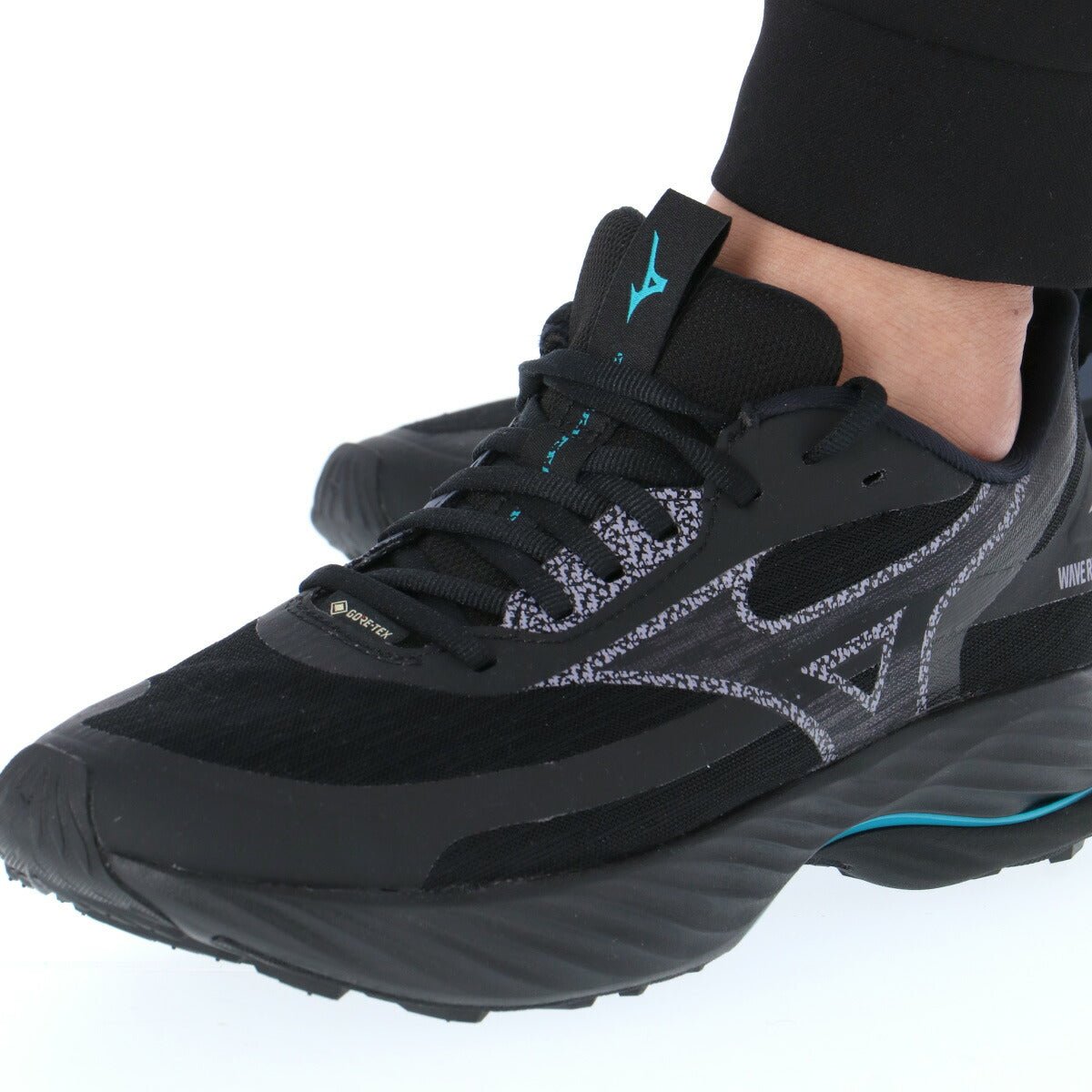 ミズノ シューズ メンズ レディース ブランド ゴアテックス 防水 トレイル トレラン ランシュー 黒 夜ラン リフレクター ランニングシューズ ウォーキングシューズ ランニング マラソン スニーカー ウエーブライダーGTX 3 Mizuno J1GC2577 スポーツ おしゃれ 新作 あす楽 - 【公式】限定ジャージのタケスポ（Limited jersey takespo）