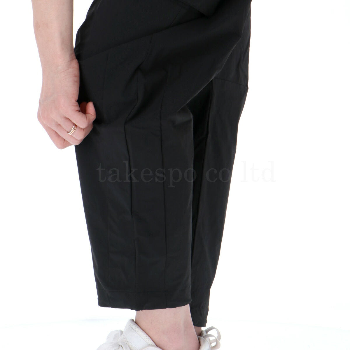 アディダス レディース ウインドブレーカー上下 LUXFLOW adidas アパレル 上下 KQD72/KQD96