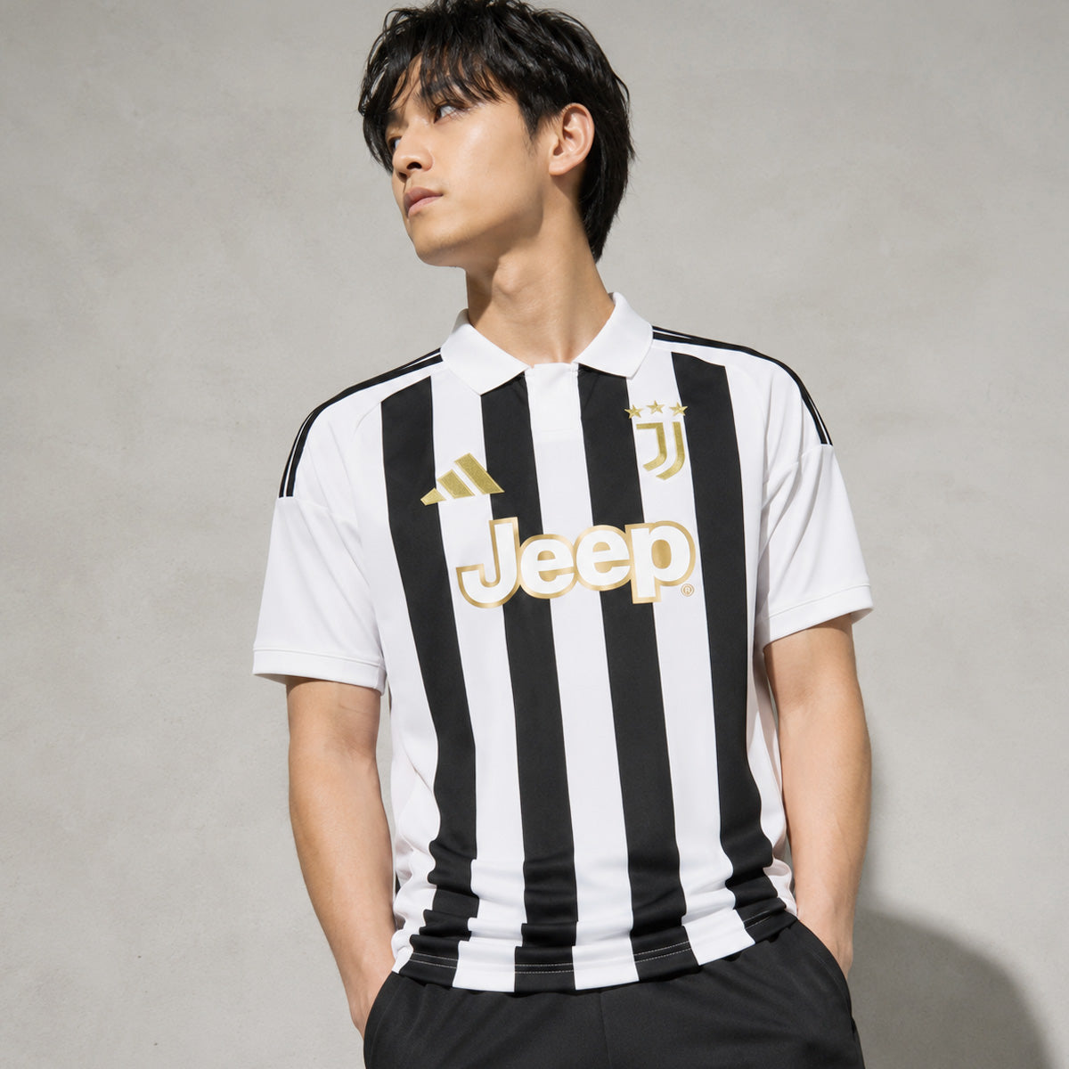 アディダス ユベントス ホーム レプリカユニフォーム メンズ ブランド adidas 吸汗 速乾 吸水 ドライ 半袖 3ストライプス スリーストライプス SD611 ホワイト 大きいサイズ 有 スポーツウェア トレーニングウェア